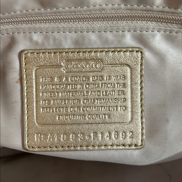 Coach Penelope Signature Large Tote Bag F14692 - Picture 12 of 12